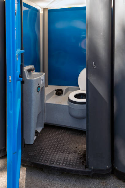 Best Temporary restroom rental  in Sharon Center, OH