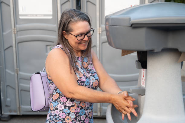 Best Wedding porta potty rental  in Sharon Center, OH